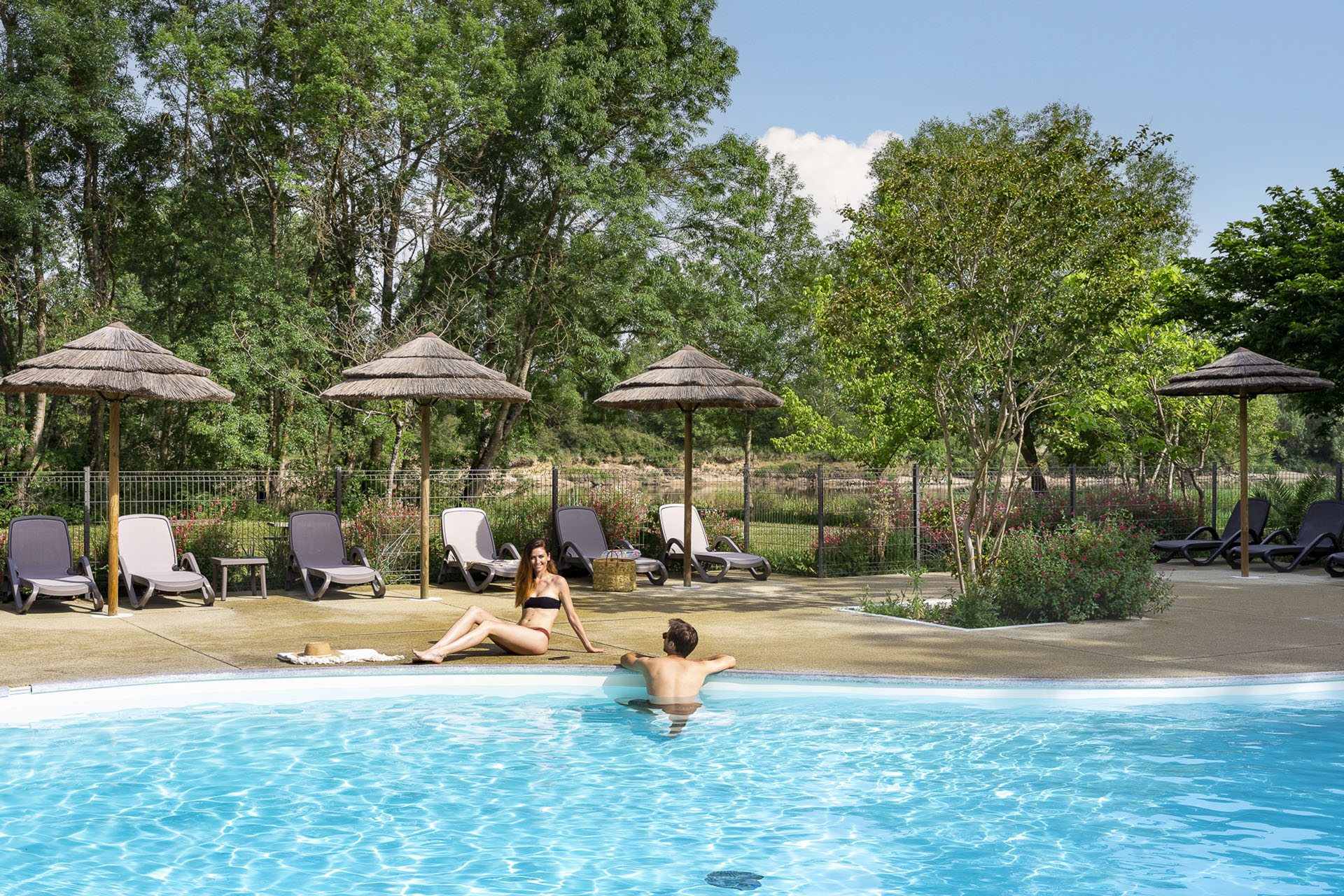 Camping Avec Piscine Saint Aignan Camping Les Cochards